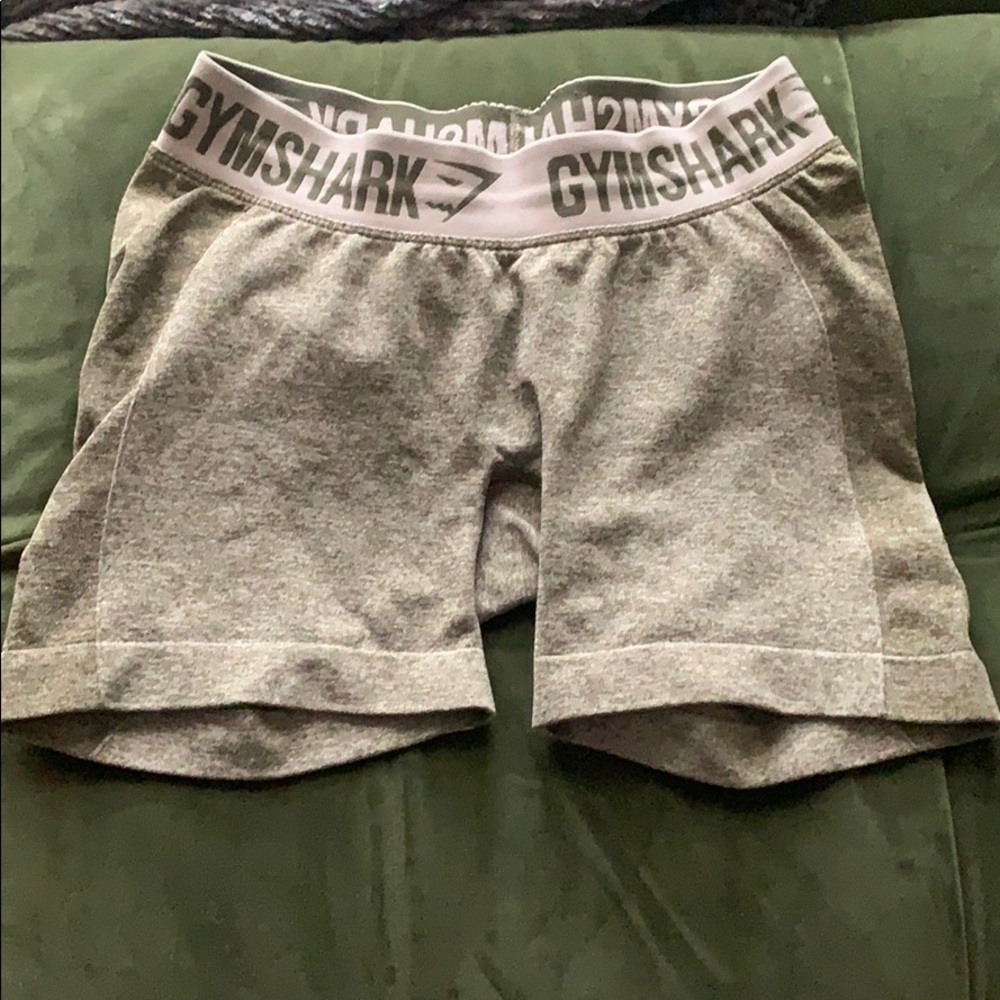 Gymshark Flex Shorts - Khaki Sand - Small